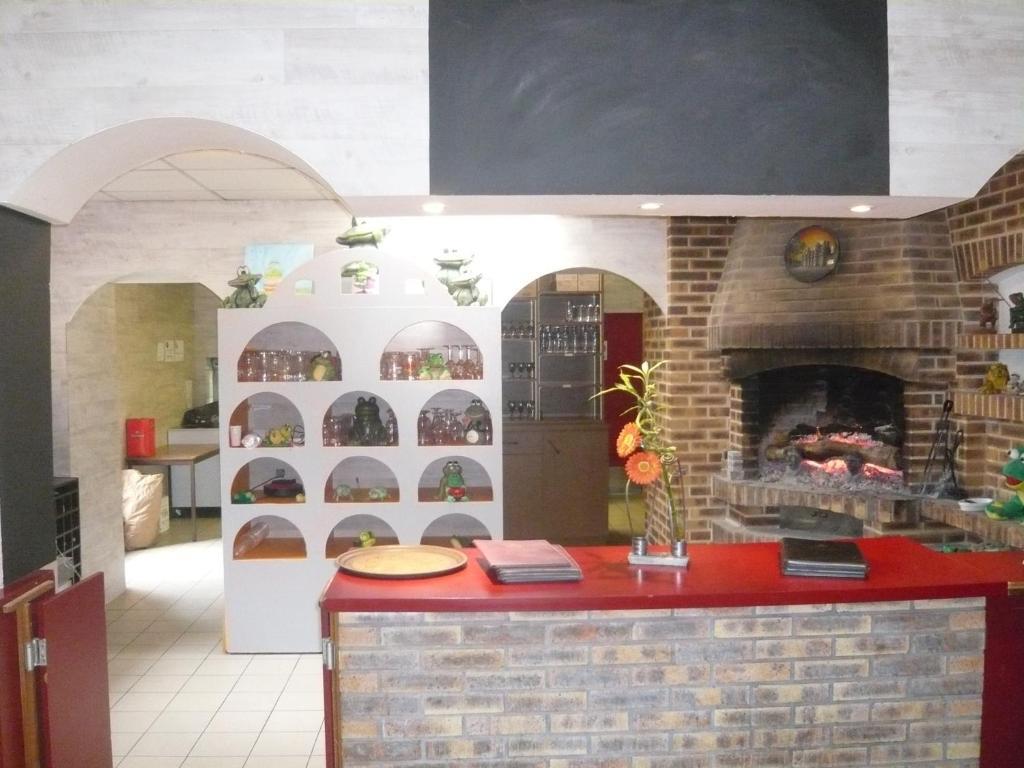 Hotel Restaurant La Grenouillere Vitré Екстериор снимка